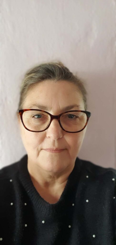 Portræt billede af gitte byrjal psykoterapeut i Aalborg