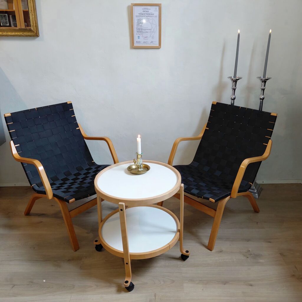 Terapi rummet ved psykoterapeut gittebyrjal.dk
